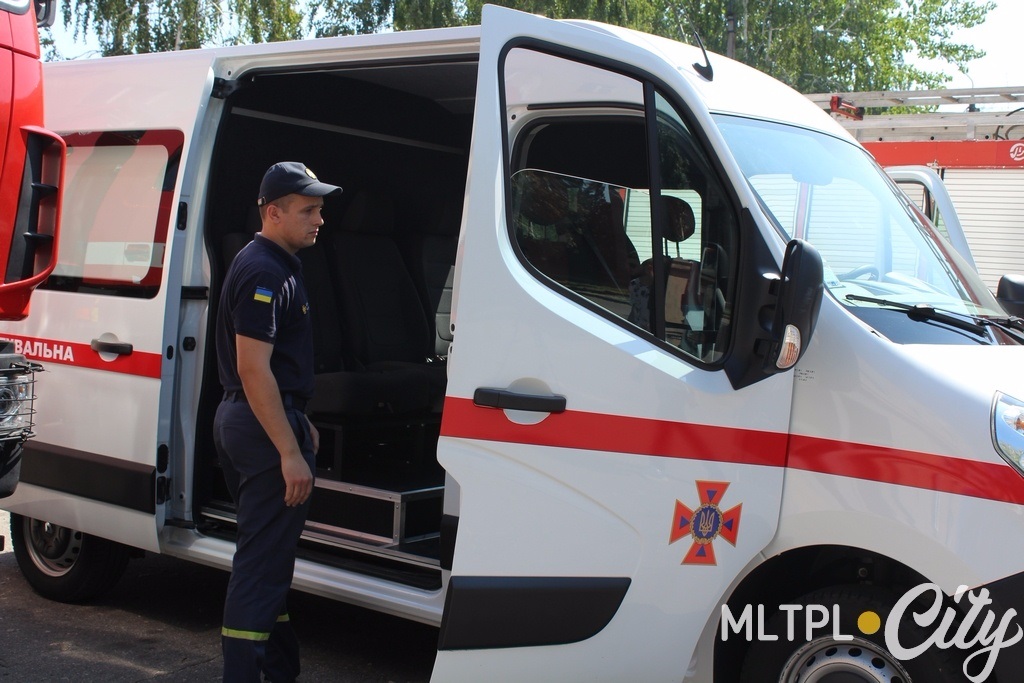 Автомобиль хоть и не новый, но в отличном состоянии