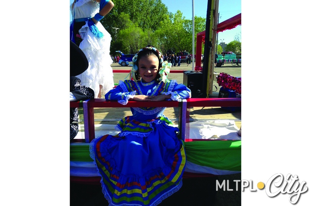 Cinco de mayo parade-2016