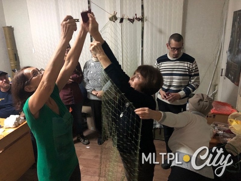 Технология плетения сеток у небайдужих отлажена - методом проб и ошибок выбрана оптимальная