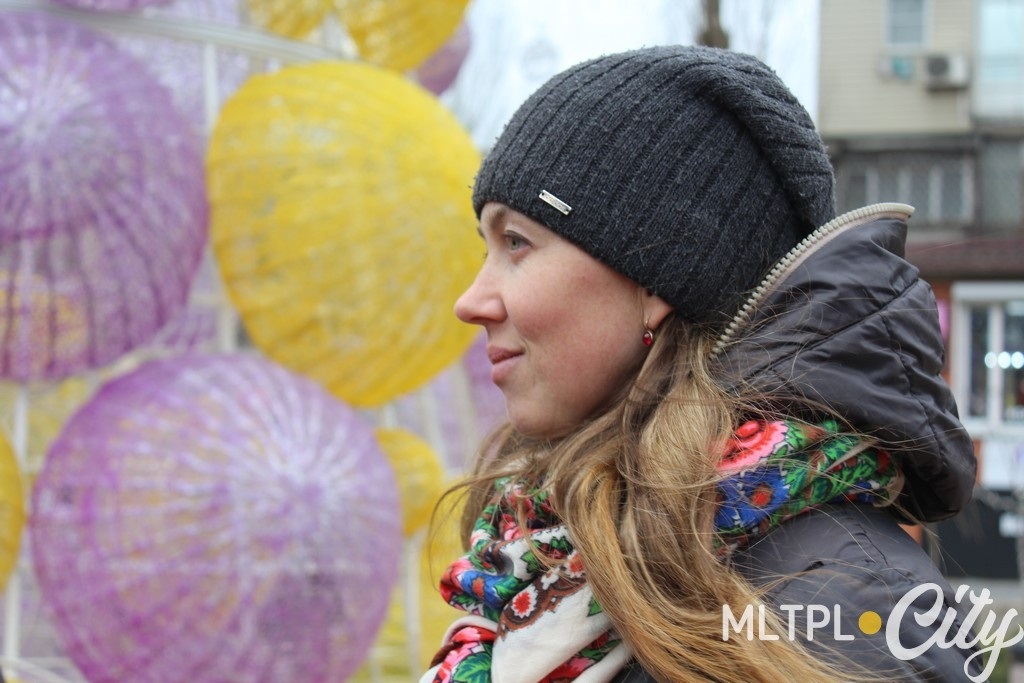 Одним з організаторів флешмобу став мелітопольський Пласт та один з його керівників Анна Нікольська