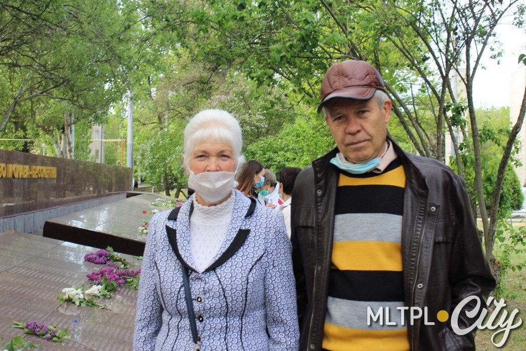 У супругов Дунаевых на Братском кладбище похоронен дедушка