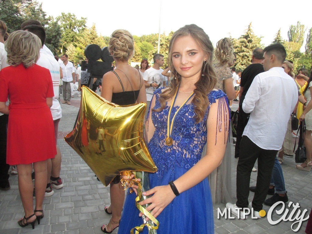 Алена Сушко в школьные годы была лидером