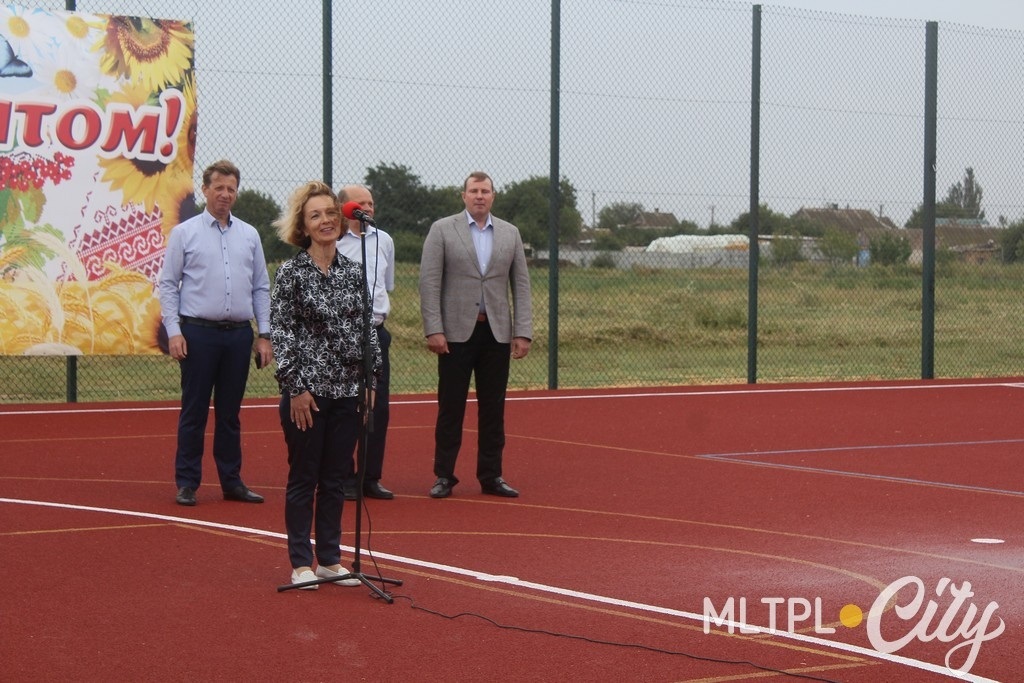 Заместитель председателя районного совета Людмила Шляхтина