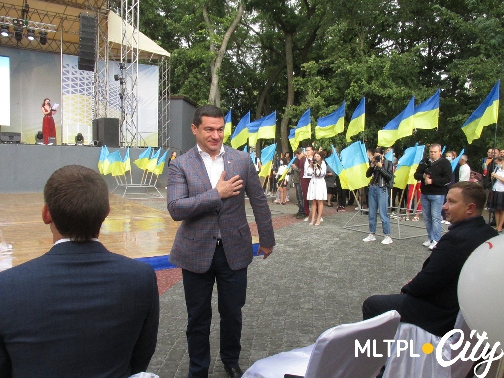 Председатель Запорожского областного совета Григорий Самардак признался, что чувствует себя здесь как дома