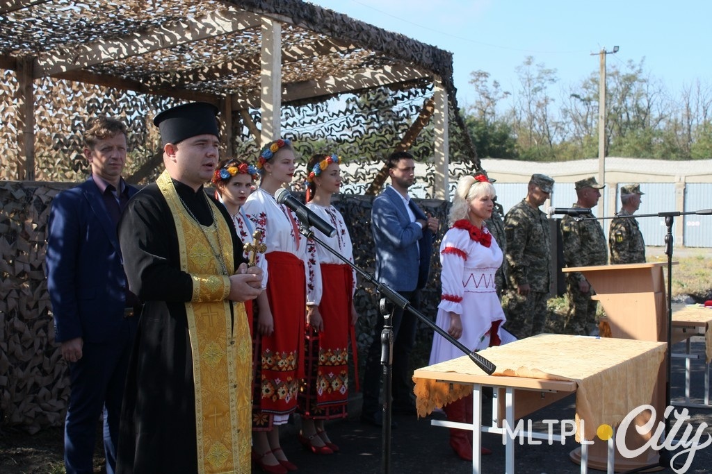 К воинам обратился иерей Андрей Володимирец
