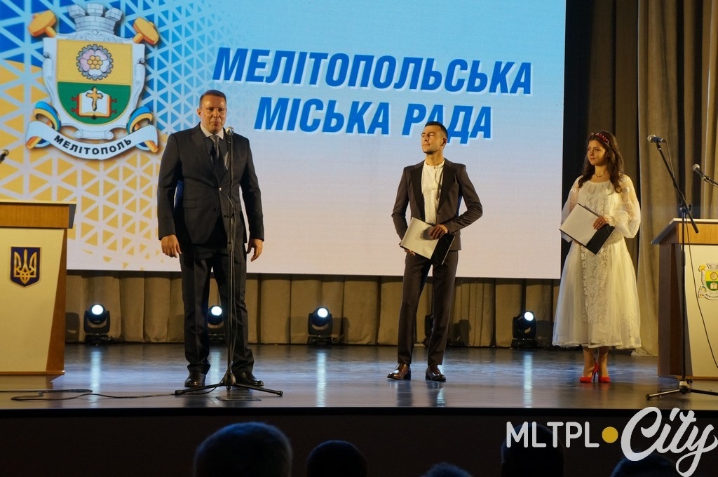 Народный депутат Сергей Минько напомнил о роли местного самоуправления и не скупился на похвалы