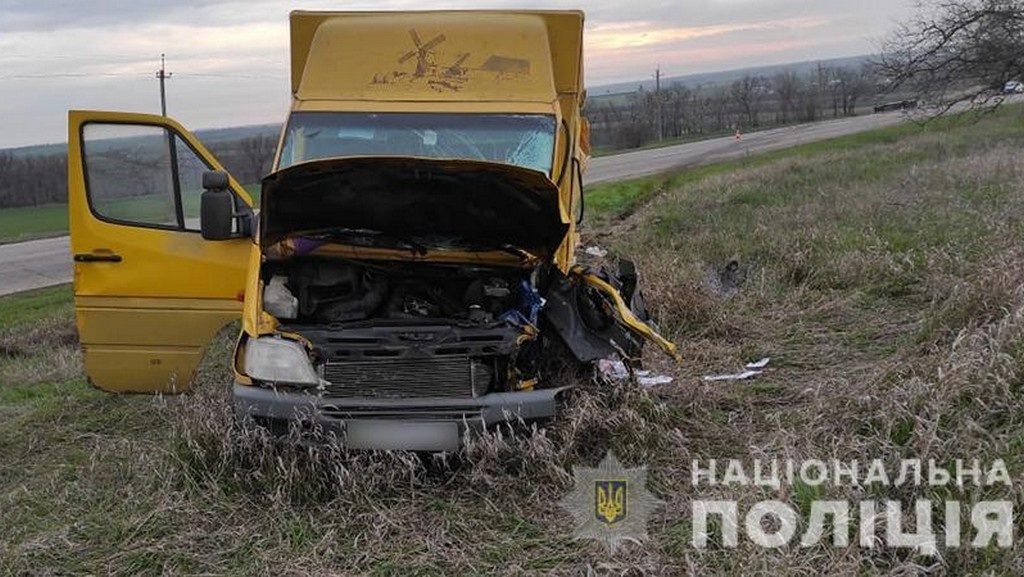 Водители транспортных средств и три пассажира получили травмы разной степени тяжести