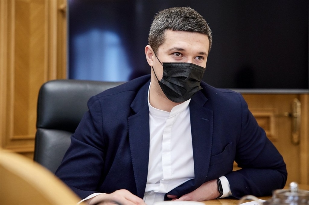 Наша перша ціль — відцифрувати 100% послуг, перевести їх з офлайну в онлайн