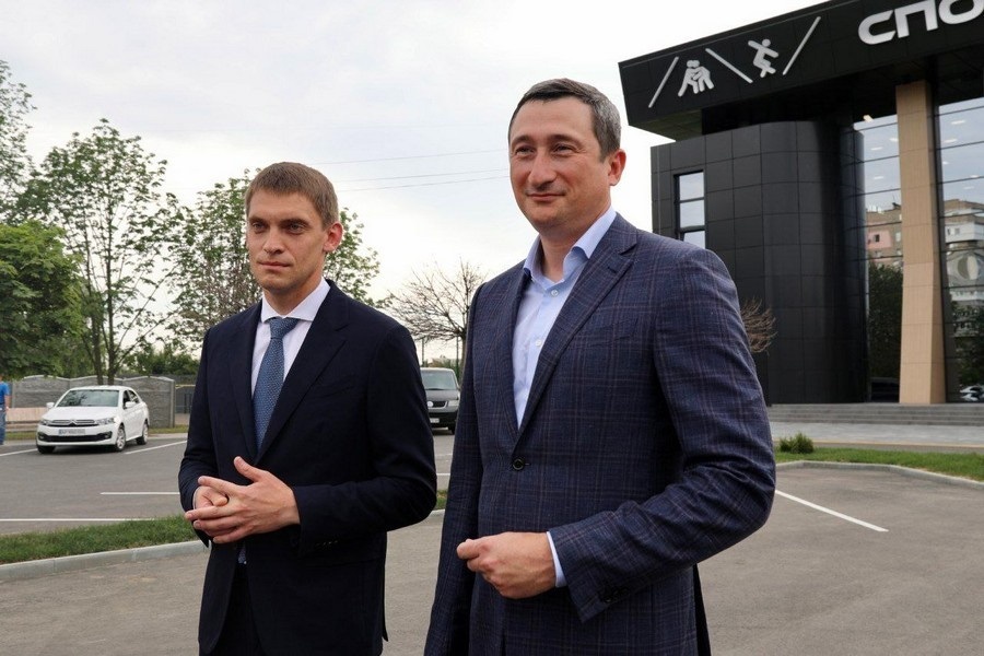 Делегация посетила недавно открывшуюся после реконструкции ДЮСШ № 3