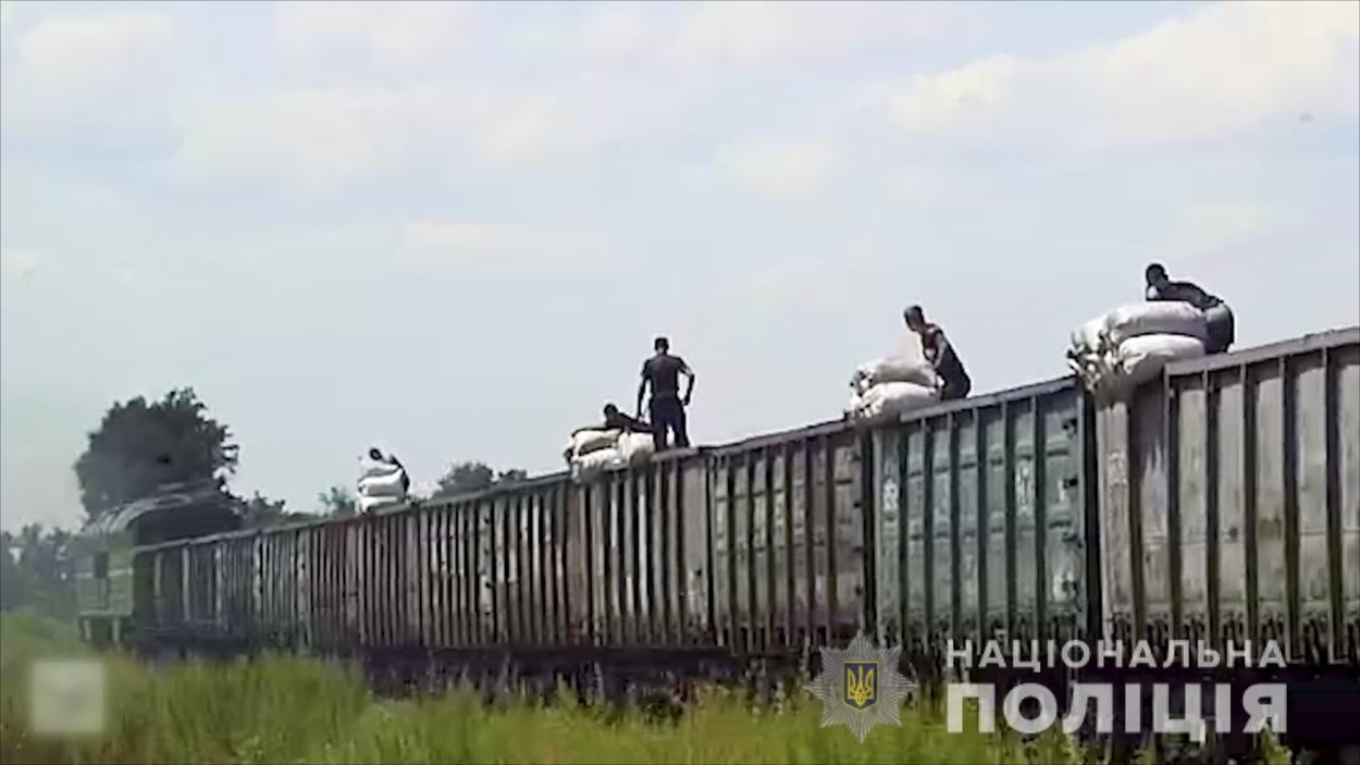 Наразі встановлено і  задокументовано близько 30 фактів злочинної діяльності