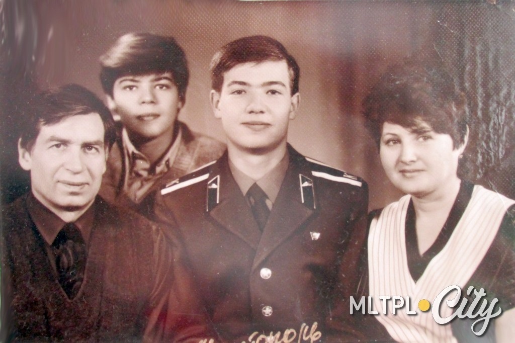 Анатолий Иванович, Сергей, Евгений - курсант и Светлана Петровна
