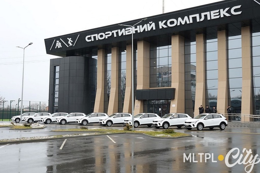 Торжественная передача автотранспорта правоохранителям
