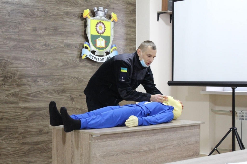 Рятувальники розповідають, як необхідно надавати першу медичну допомогу